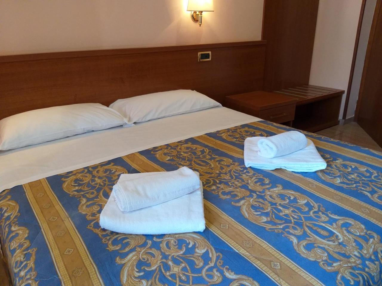 Alex City Inn III Roma Exterior foto