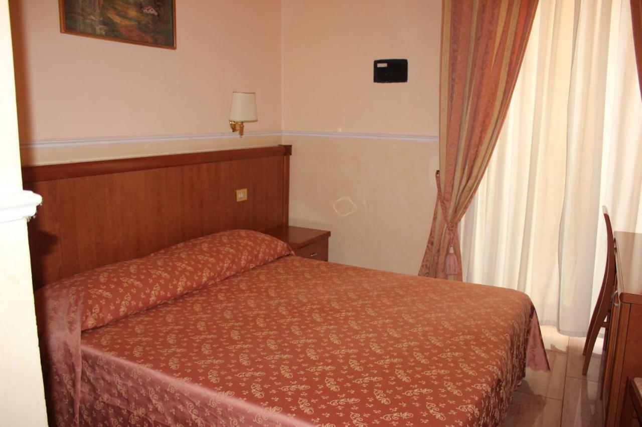 Alex City Inn III Roma Exterior foto