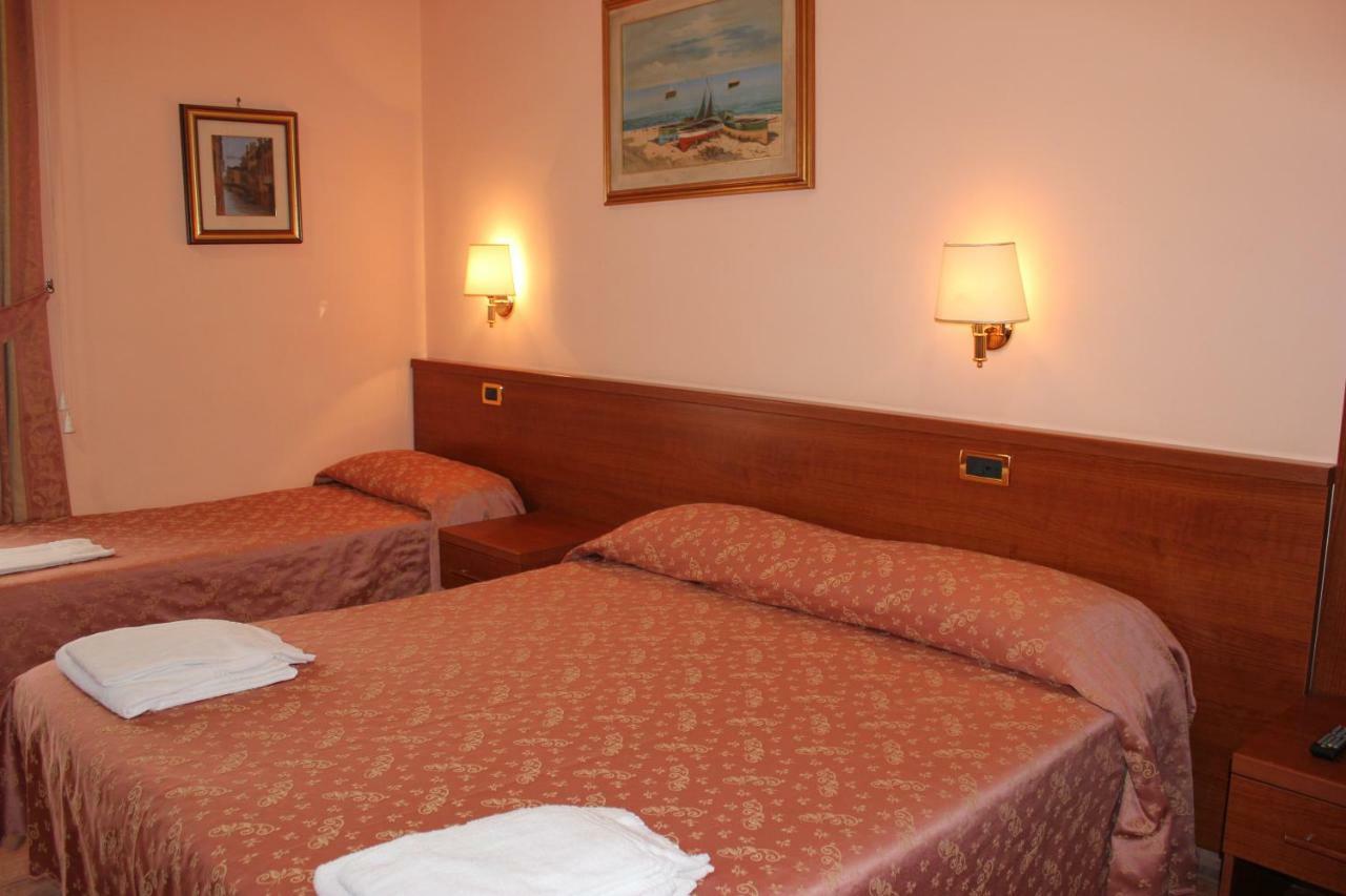 Alex City Inn III Roma Exterior foto