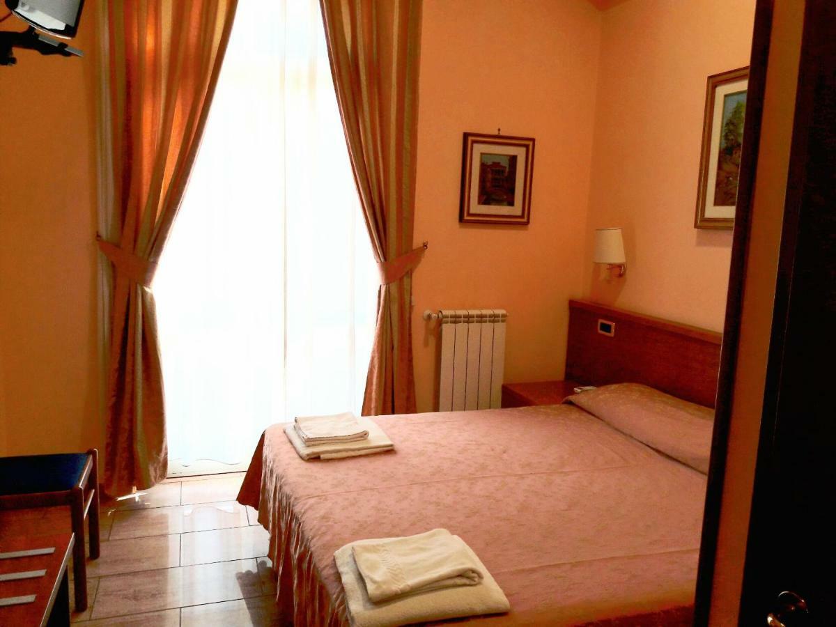 Alex City Inn III Roma Exterior foto